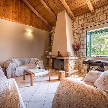 Anastasia Stone House * Agalás