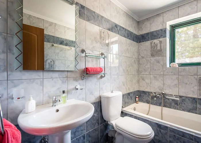 Anastasia Villa *